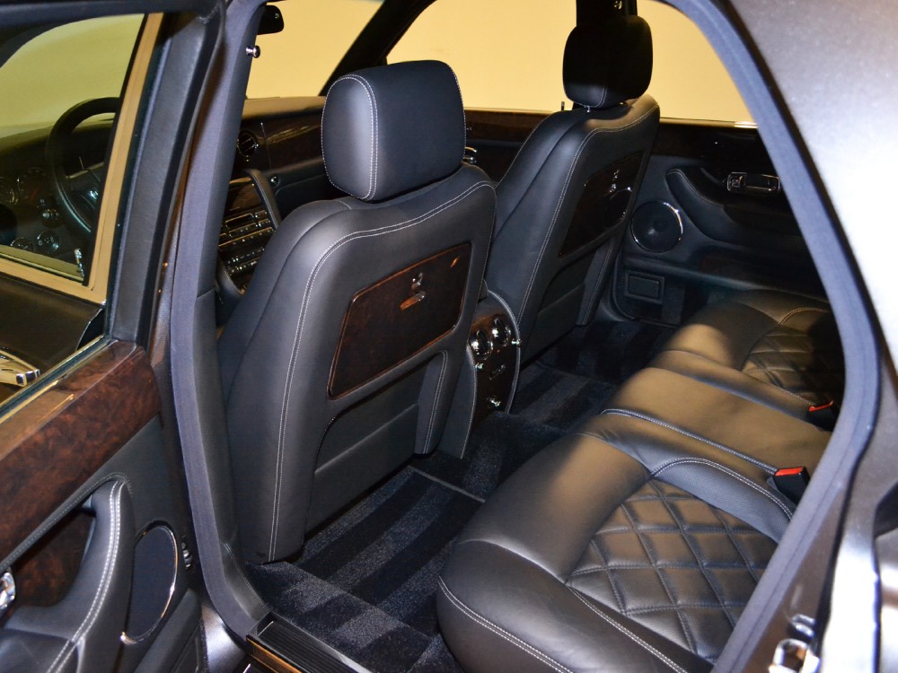 2009 Bentley Arnage Image 19