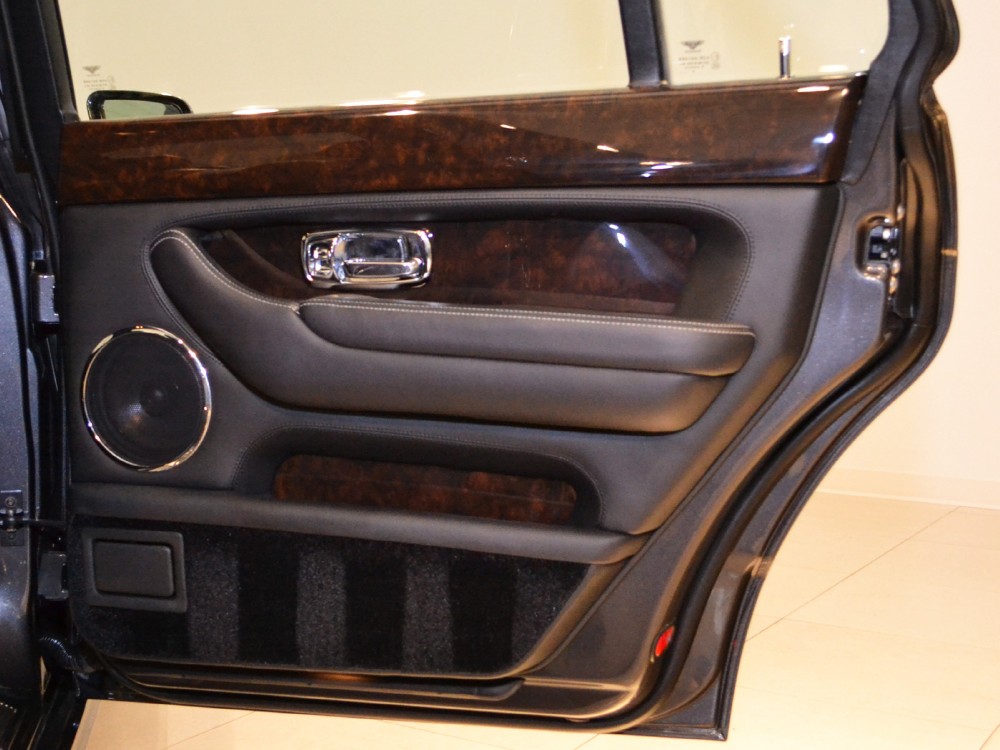 2009 Bentley Arnage Image 26