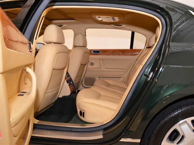 2009 Bentley Continental Flying Spur Image 7