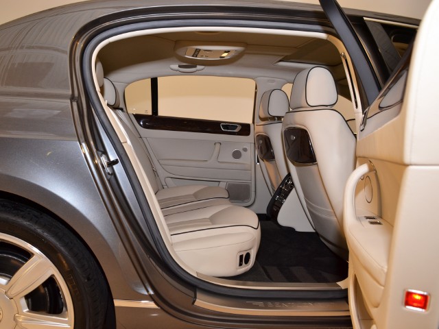 2009 Bentley Continental Flying Spur Image 20