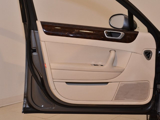 2009 Bentley Continental Flying Spur Image 23
