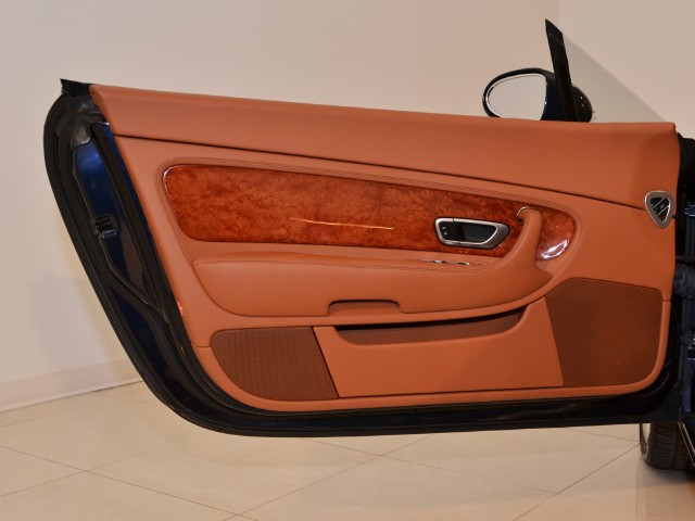 2009 Bentley Continental GT Convertible Image 26