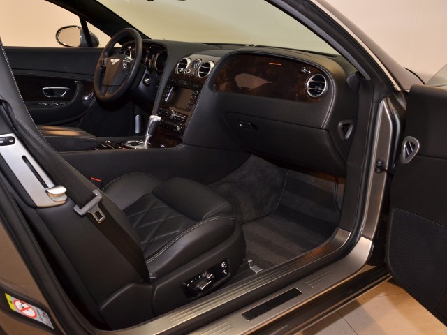 2009 Bentley Continental GT Speed Image 16