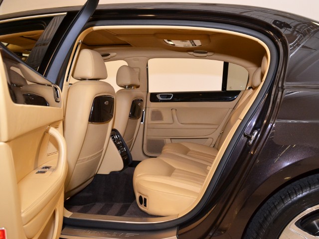 2008 Bentley Continental Flying Spur Image 17