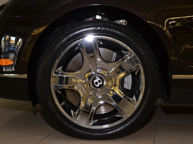 2008 Bentley Continental Flying Spur Image 4