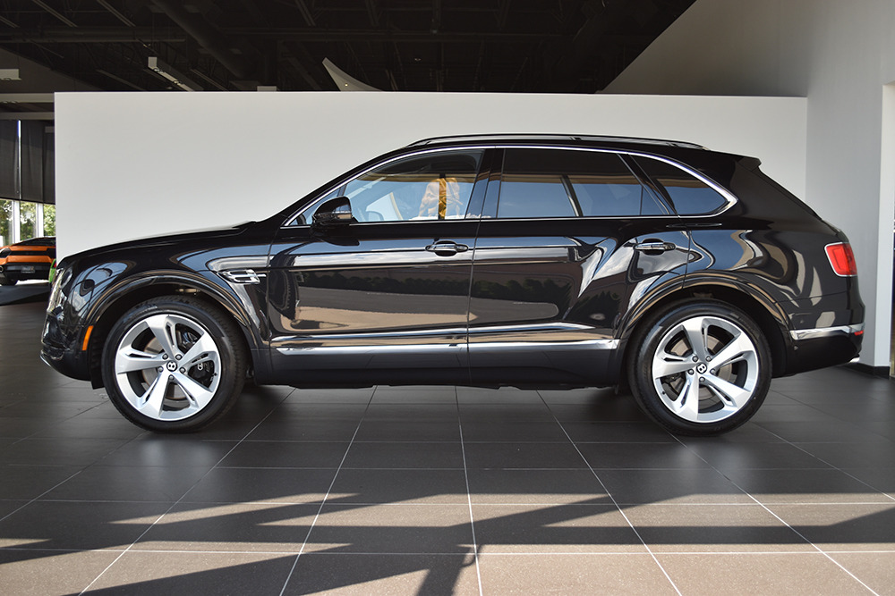 2017 Bentley Bentayga Image 19