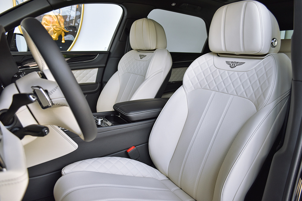 2017 Bentley Bentayga Image 6