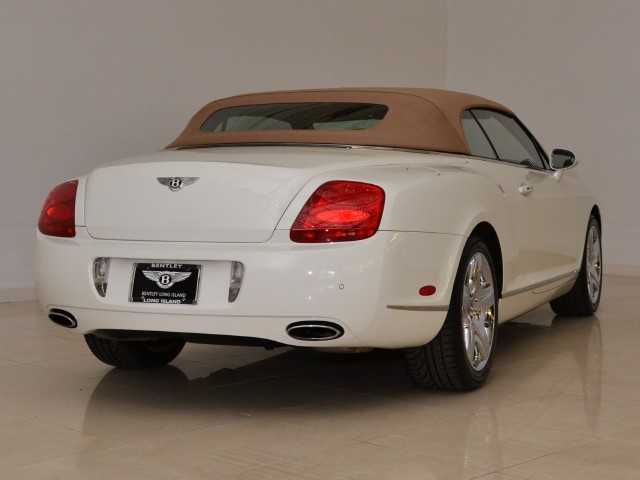 2007 Bentley Continental GT Convertible Image 17
