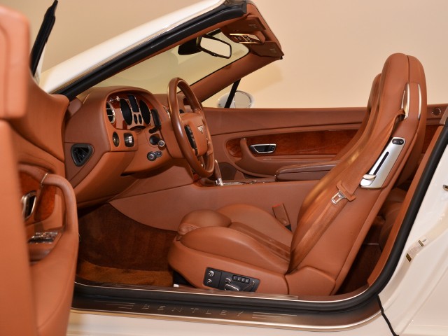 2007 Bentley Continental GT Convertible Image 21