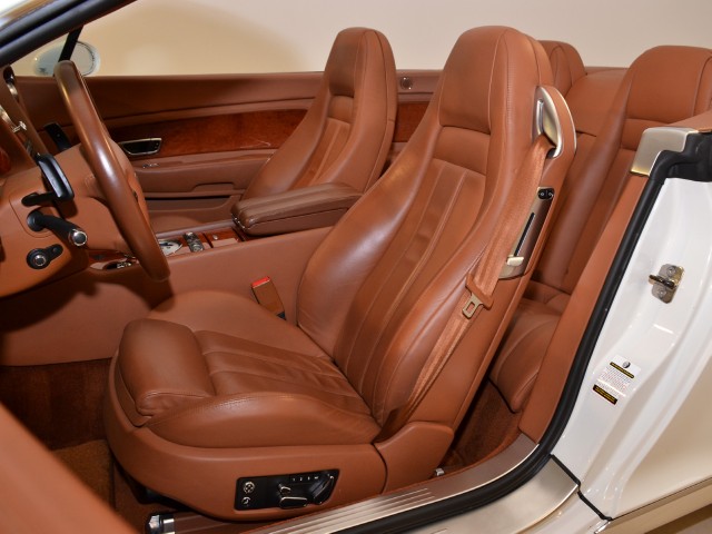 2007 Bentley Continental GT Convertible Image 22