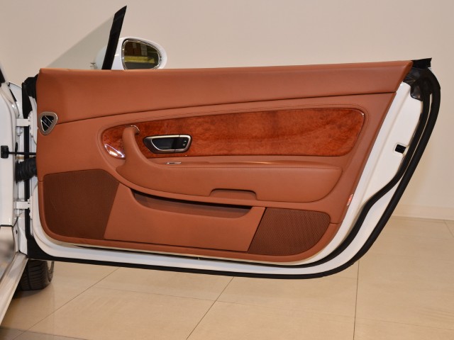 2007 Bentley Continental GT Convertible Image 27