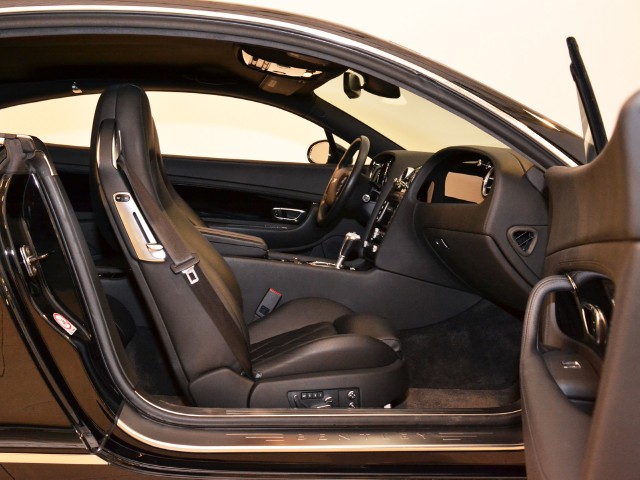 2007 Bentley Continental GT Image 17
