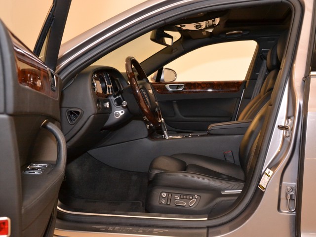 2006 Bentley Continental Flying Spur Image 13