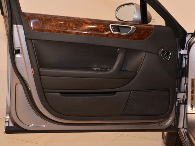 2006 Bentley Continental Flying Spur Image 23