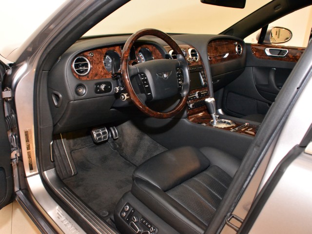 2006 Bentley Continental Flying Spur Image 3