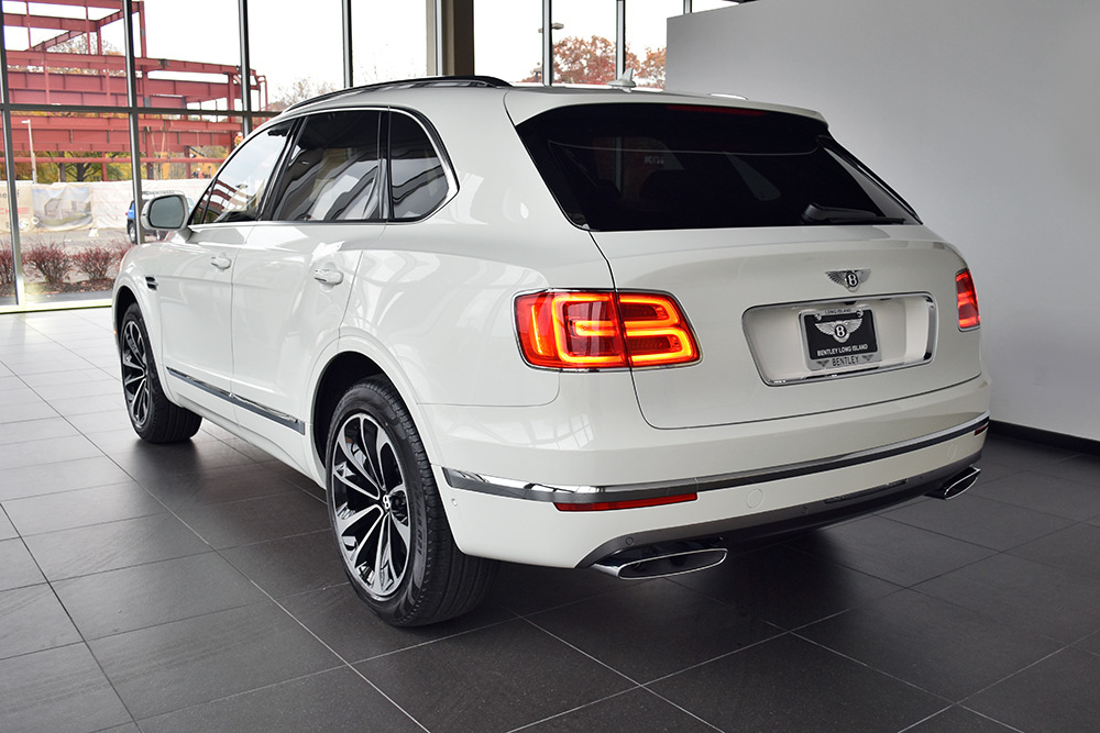 2017 Bentley Bentayga Image 20