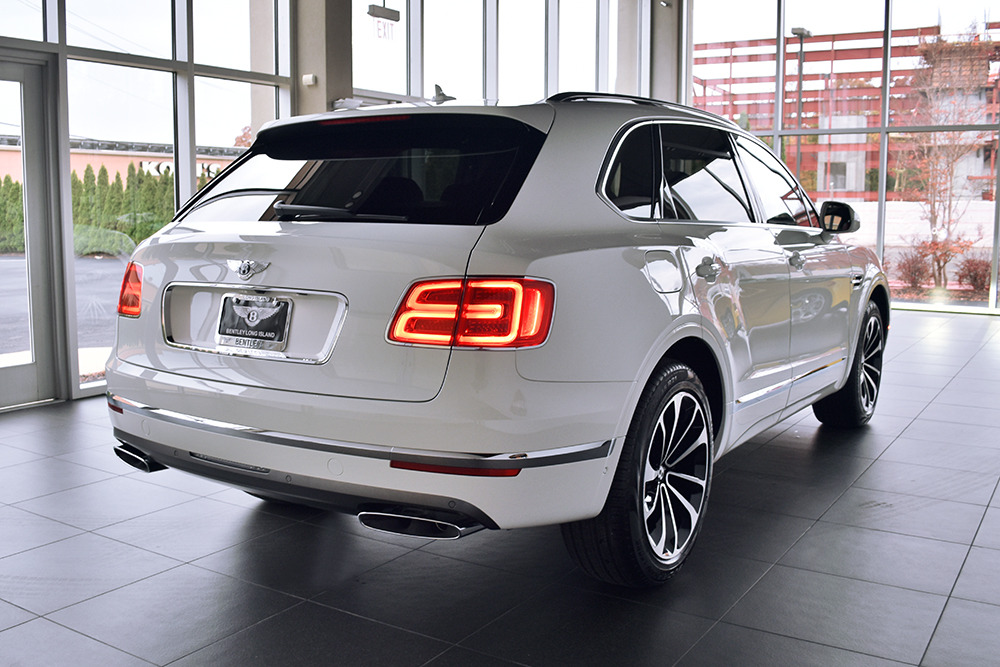 2017 Bentley Bentayga Image 22