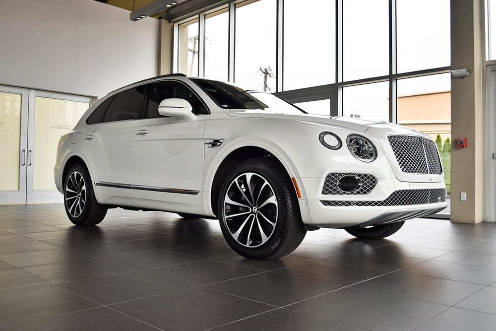 2017 Bentley Bentayga Image 3
