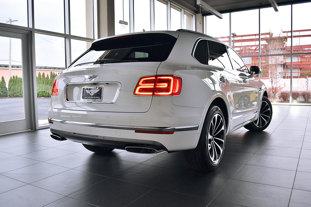 2017 Bentley Bentayga Image 4