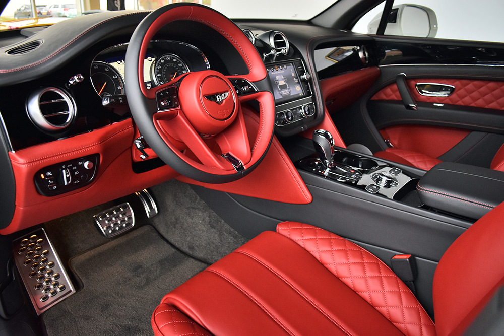 2017 Bentley Bentayga Image 5