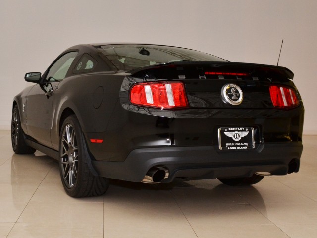 2011 Ford Shelby GT500 Image 8