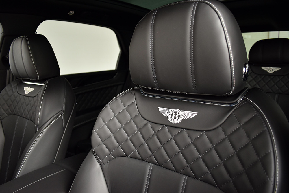 2017 Bentley Bentayga Image 15