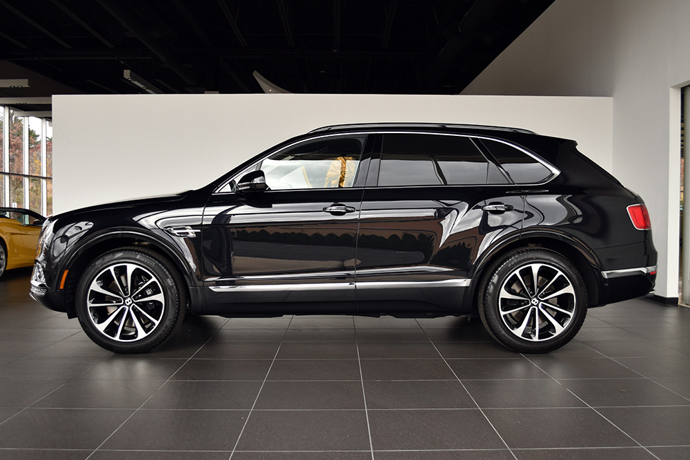 2017 Bentley Bentayga Image 19