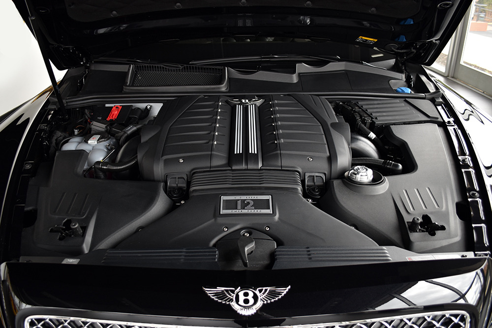 2017 Bentley Bentayga Image 30