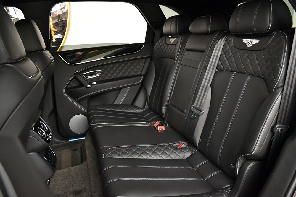 2017 Bentley Bentayga Image 7