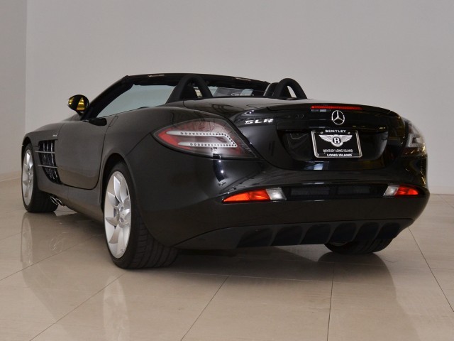 2009 Mercedes-Benz SLR-Class Image 12