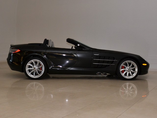 2009 Mercedes-Benz SLR-Class Image 15