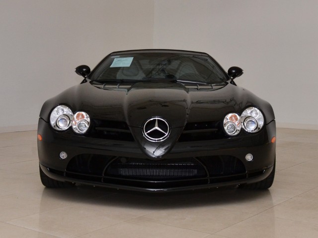 2009 Mercedes-Benz SLR-Class Image 18