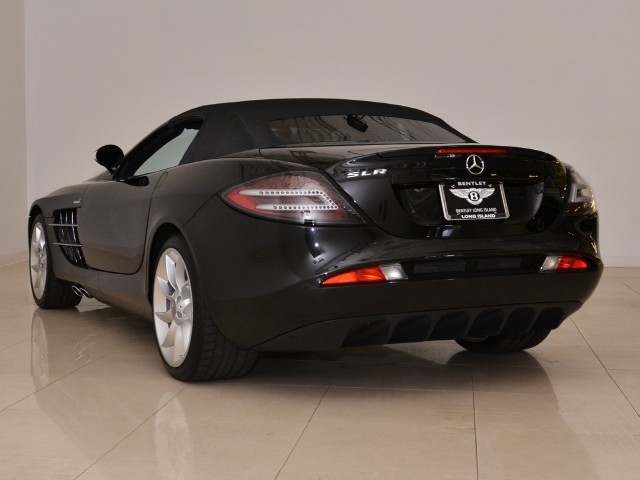 2009 Mercedes-Benz SLR-Class Image 20