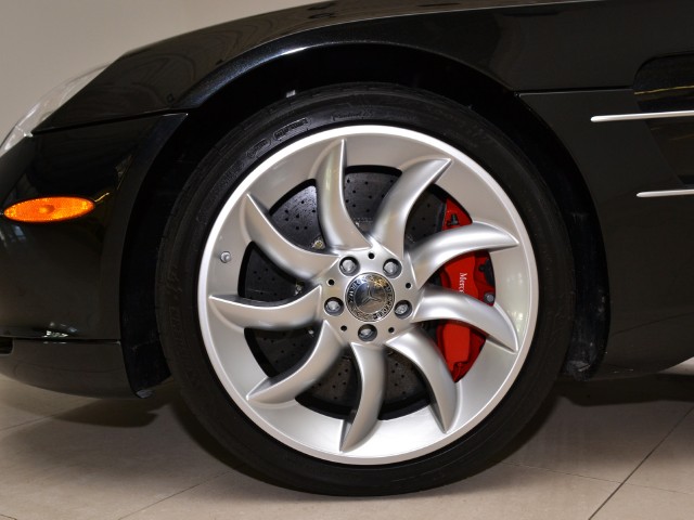 2009 Mercedes-Benz SLR-Class Image 4