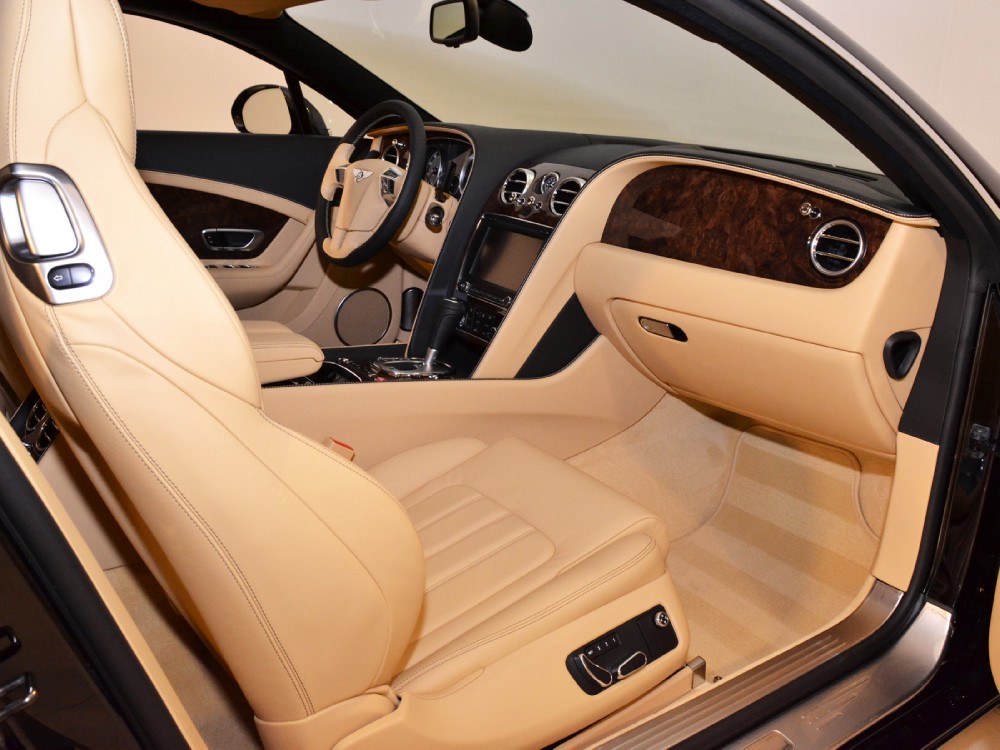 2012 Bentley Continental GT Image 12