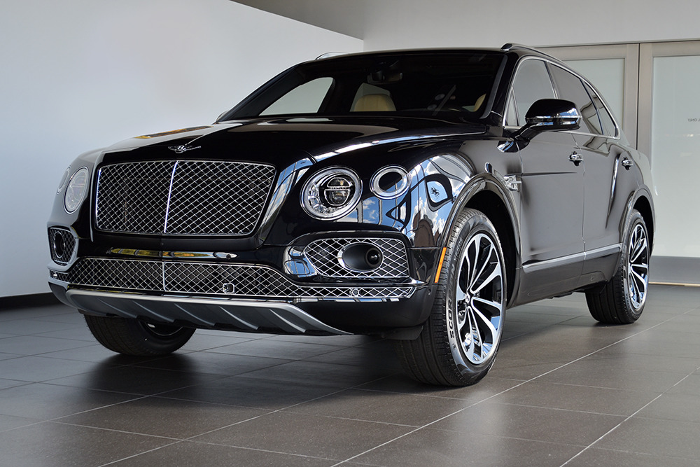 2017 Bentley Bentayga Image 18