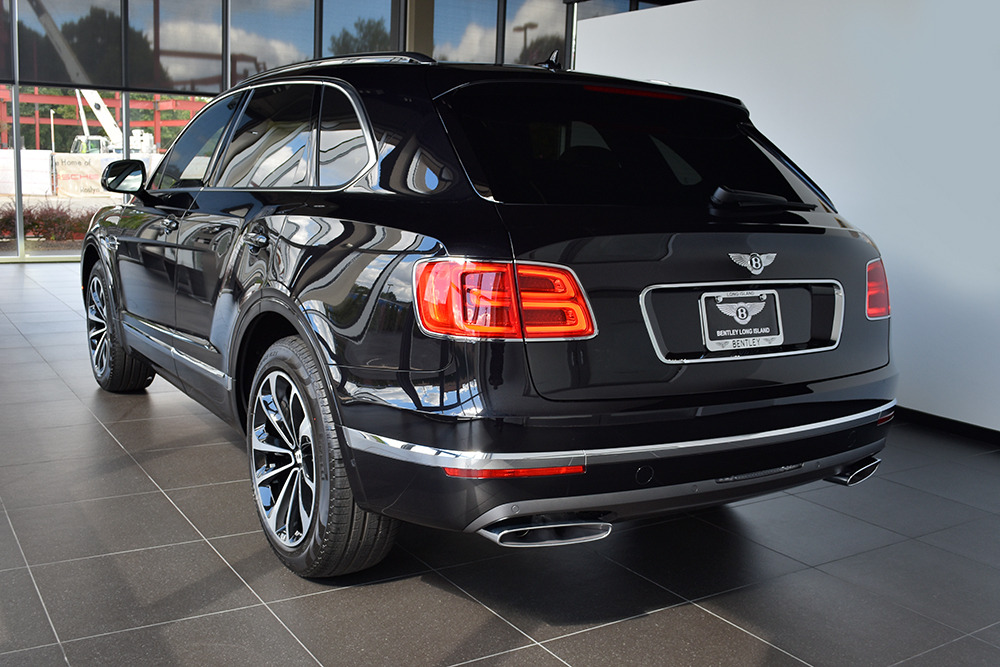 2017 Bentley Bentayga Image 20