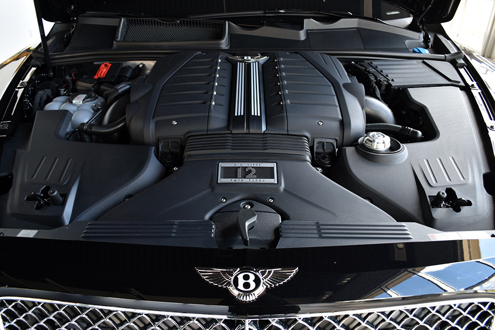 2017 Bentley Bentayga Image 32