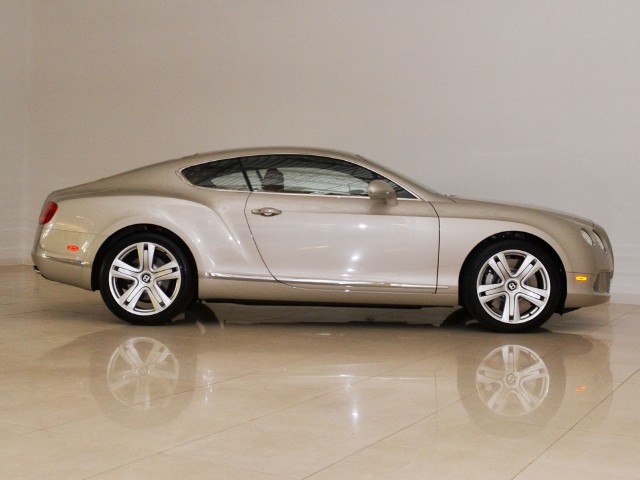 2012 Bentley Continental GT Image 11