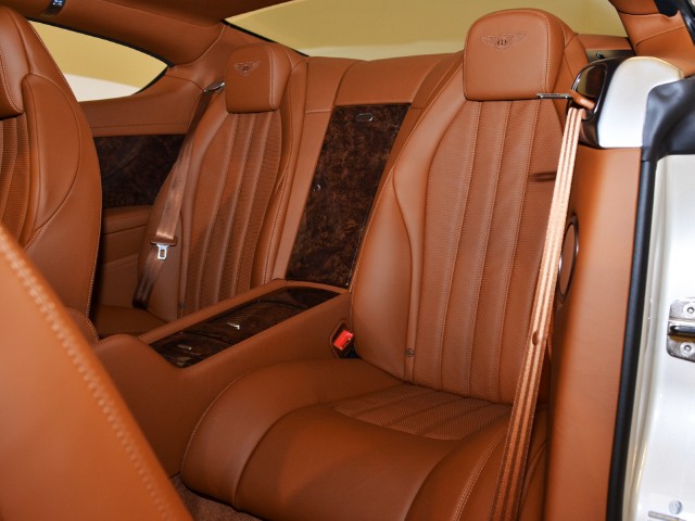 2012 Bentley Continental GT Image 16