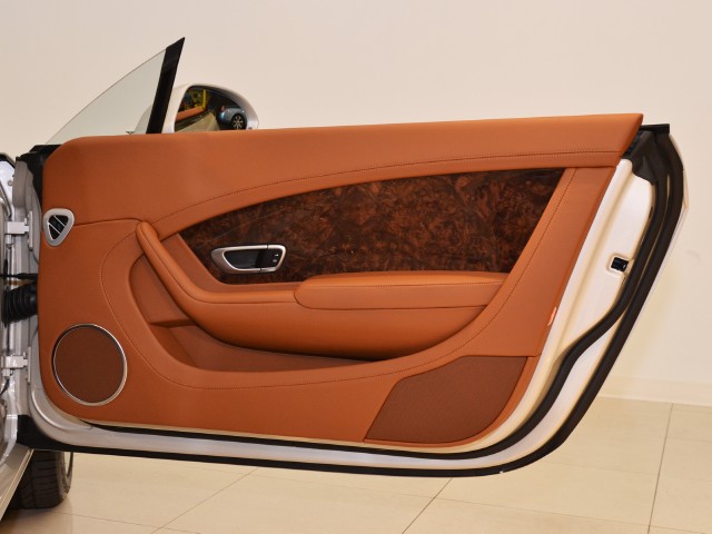 2012 Bentley Continental GT Image 20