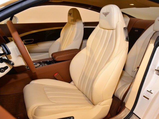 2012 Bentley Continental GT Image 14
