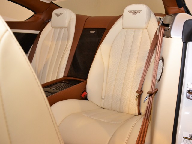 2012 Bentley Continental GT Image 15
