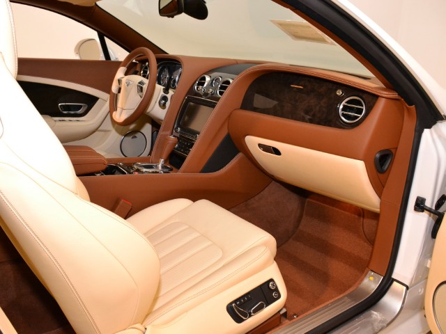 2012 Bentley Continental GT Image 16