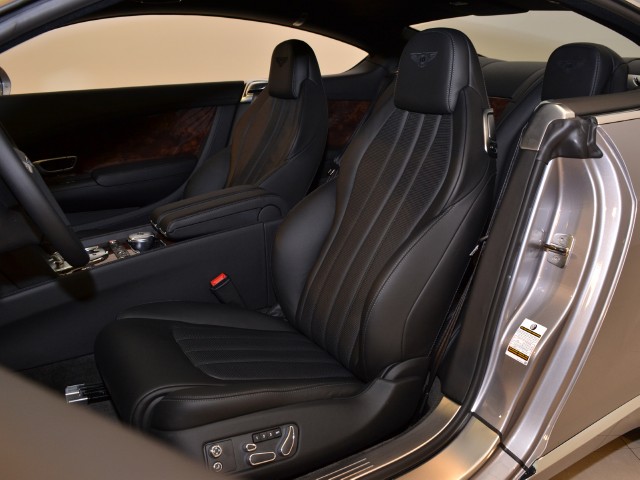 2012 Bentley Continental GT Image 14