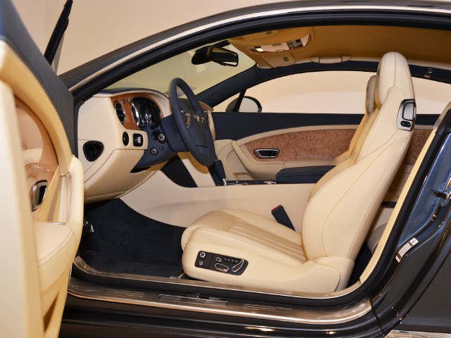 2012 Bentley Continental GT Image 13
