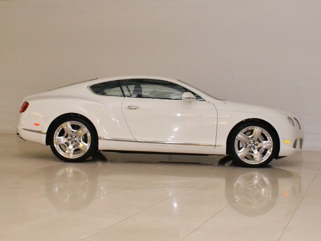 2012 Bentley Continental GT Image 10
