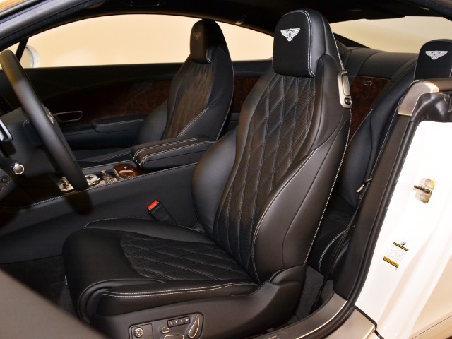 2012 Bentley Continental GT Image 14