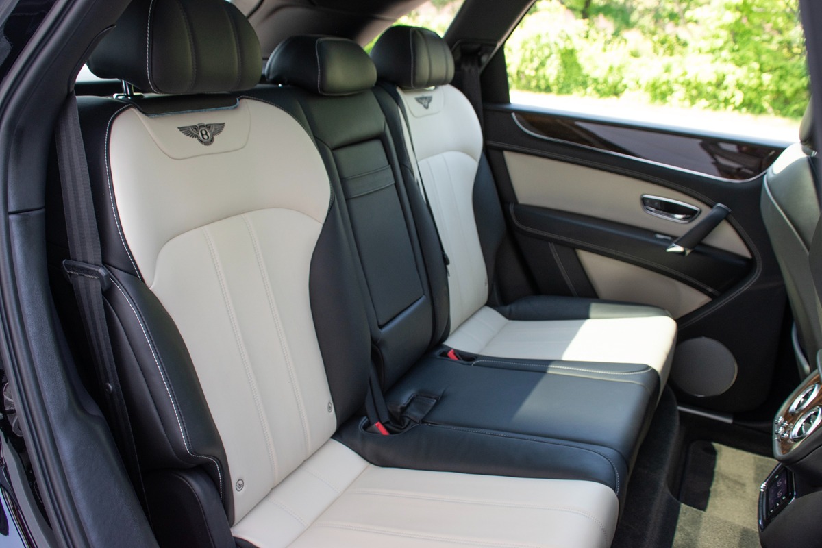 2018 Bentley Bentayga Image 26