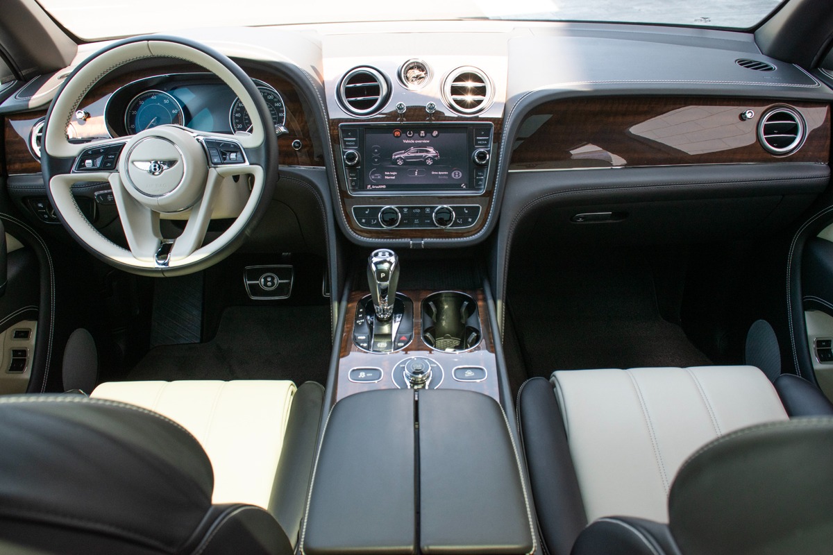 2018 Bentley Bentayga Image 4